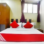 Hotel O Royal Aqua